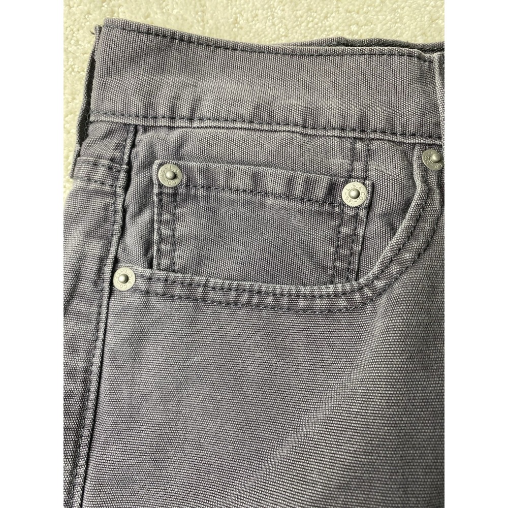 Levi's 514 Straight Fit Jeans Men's 31x32 Measured 30x31 Gray Light‎ Wash Denim - Picture 8 of 15